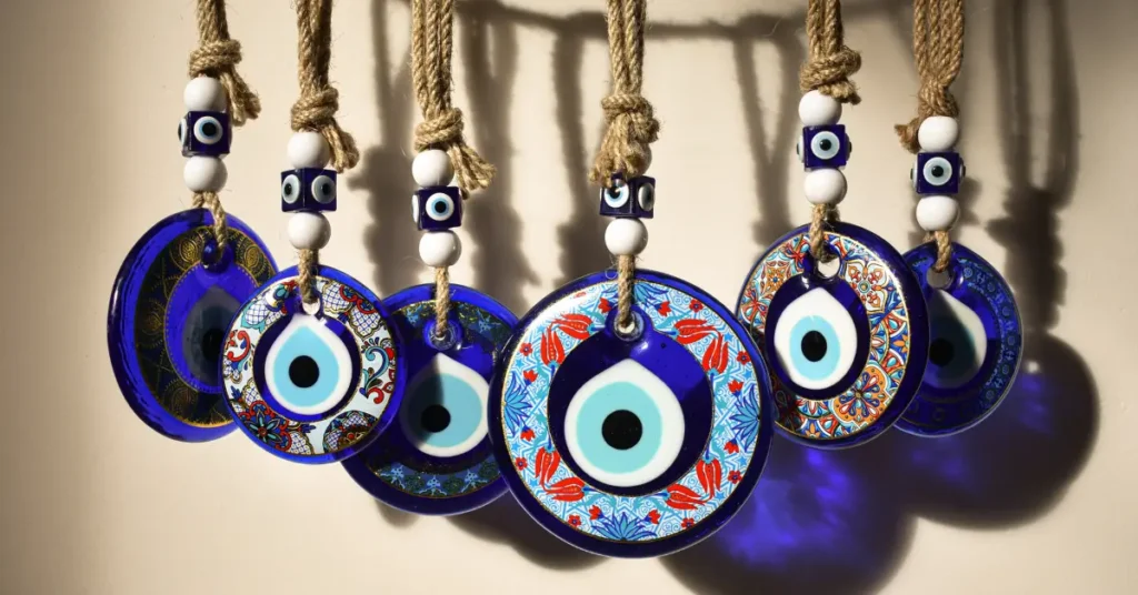 Amuletos Artesanais