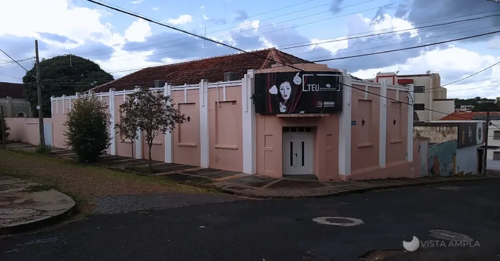 Teu - Teatro experimental de Uberaba